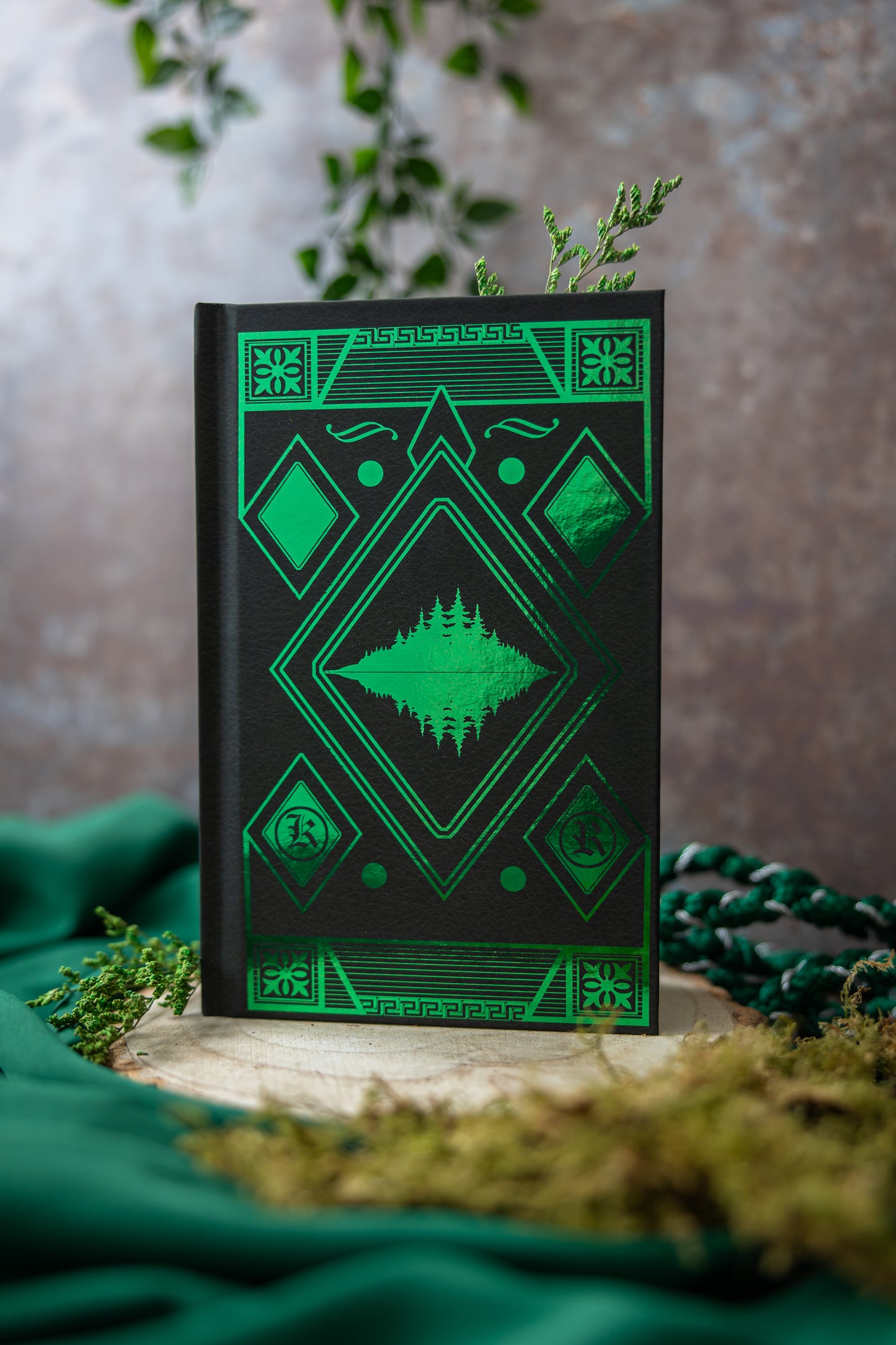 A Forest Of Vanity And Valour - Illustrated Special Edition